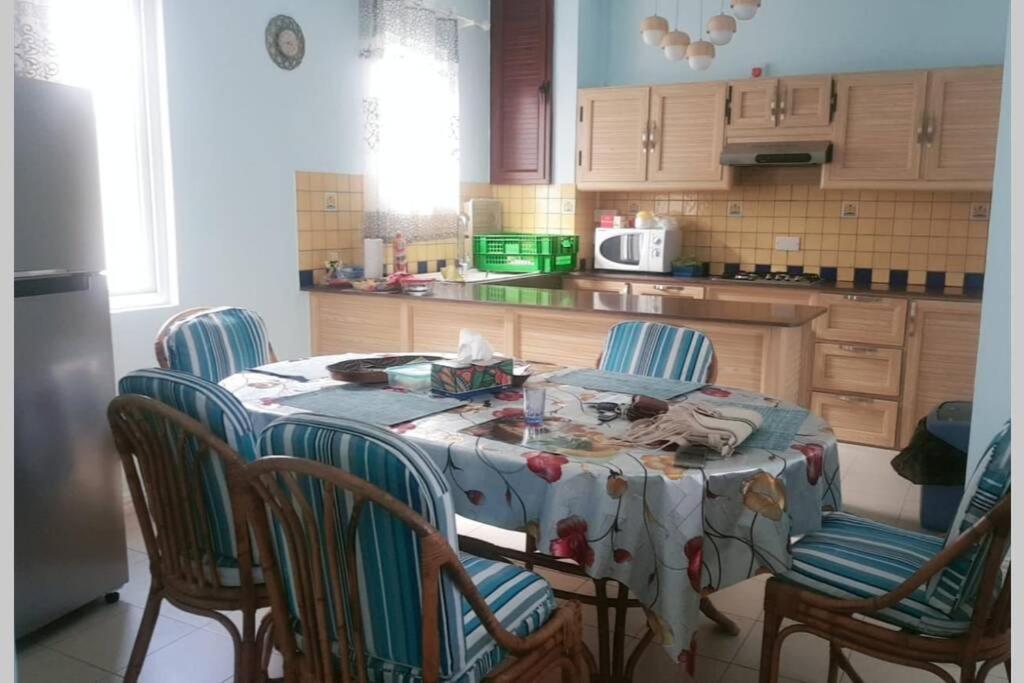 Well Equipped Peaceful 3 Bedroom Apartment Flic-en-Flacq Exterior foto